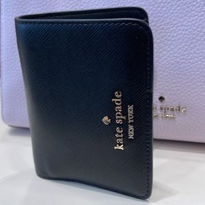 Kate Spade Madison Small Bifold Wallet
Black 
NWT